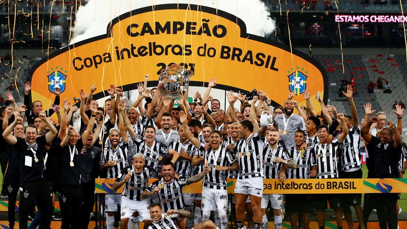 Piłkarze Atletico Mineiro z dubletem w Brazylii