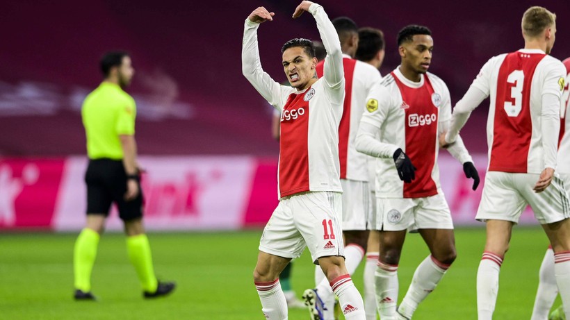 Holenderski klasyk w Eindhoven. PSV - Ajax w Polsacie Sport News