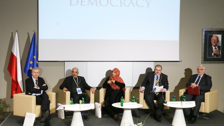 Uczestnicy Warszawskiego Dialogu na rzecz Demokracji ostro o sytuacji w Syrii