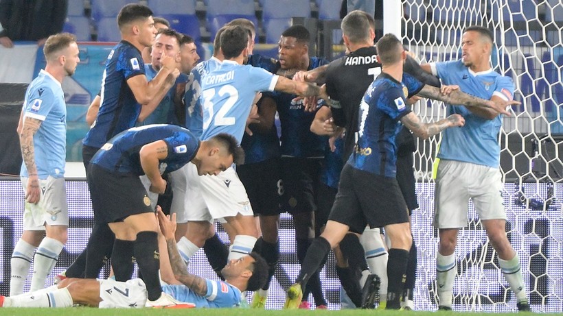 Serie A: Pierwsza porażka Interu Mediolan w sezonie. Kontrowersyjny gol (WIDEO)