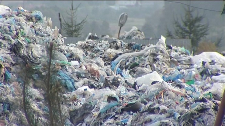 Prezydent Andrzej Duda podpisał nowelizację tzw. ustawy śmieciowej