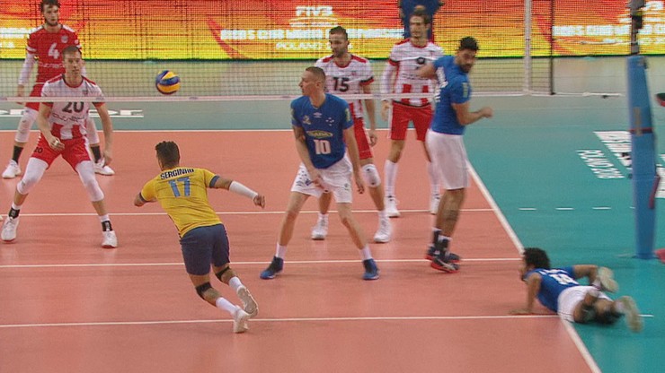 Efektowna obrona Perry'ego, mistrzowski atak Miki! Kapitalna akcja Asseco Resovii (WIDEO)