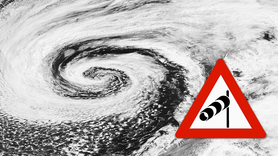 23.09.2018 10:00 Nocą i w poniedziałek przejdą wichury, burze i ulewy. Porywy wiatru mogą przekraczać 100 km/h!