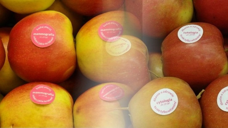 Białystok: naklejki na jabłkach przypominają o profilaktyce raka