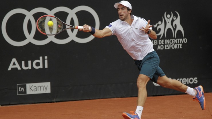 ATP w Sao Paulo: Kolejne zwycięstwo Cuevasa
