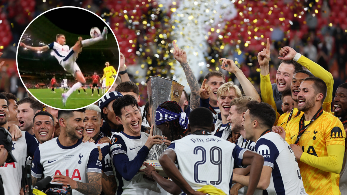 Piłkarze Tottenhamu świętujący zwycięstwo w Lidze Europy, na pierwszym planie gracze trzymający trofeum, w tle konfetti. W lewym górnym rogu wstawka z piłkarzem wykonującym przewrotkę podczas meczu.