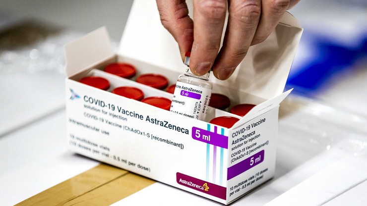 Niemcy, Włochy, Francja, Hiszpania, Portugalia wstrzymują szczepienia preparatem AstraZeneca