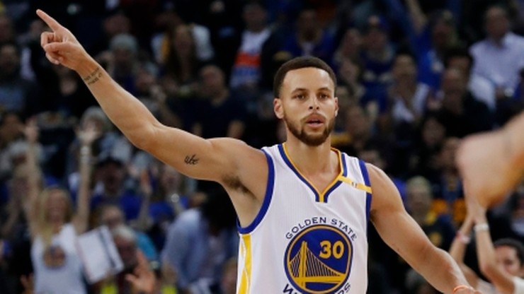 NBA: Najlepiej sprzedawała się koszulka Curry'ego