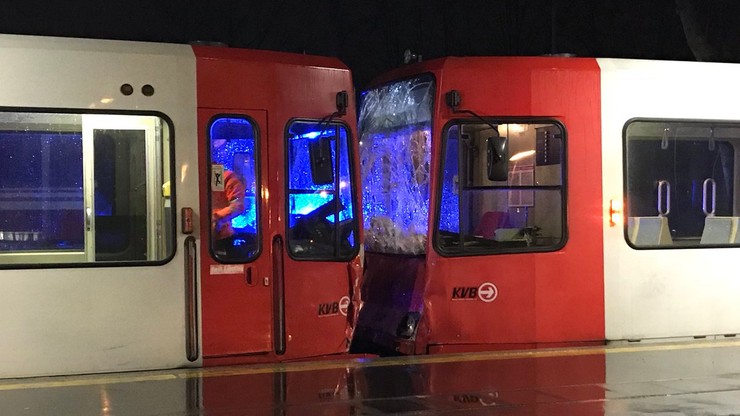 Zderzenie tramwajów w Niemczech. Ponad 40 rannych. Motorniczy pił alkohol
