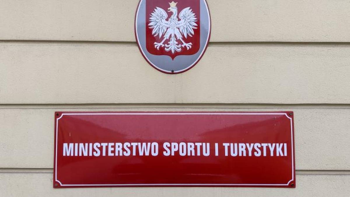 Prokurator wkroczył do ministerstwa sportu. "Marka Polska" w tle