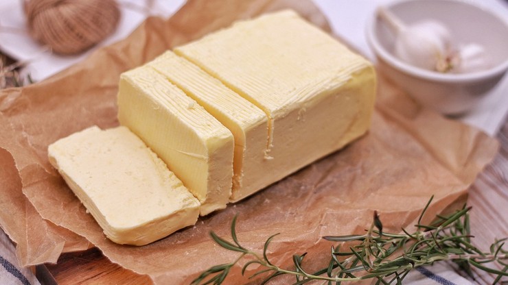 Badania nie potwierdziły informacji o zakażeniu masła z Wrześni bakterią coli