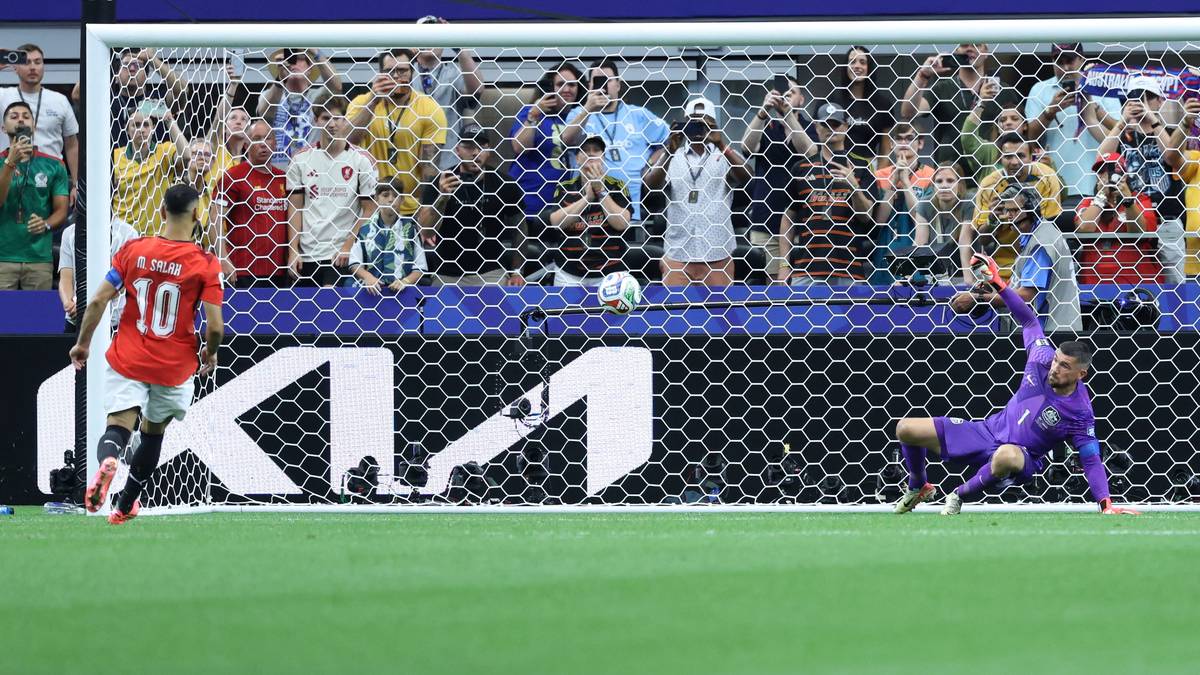 Salah strzelił panenką — Egipt w 1/8 finału MŚ po pokonaniu Australii