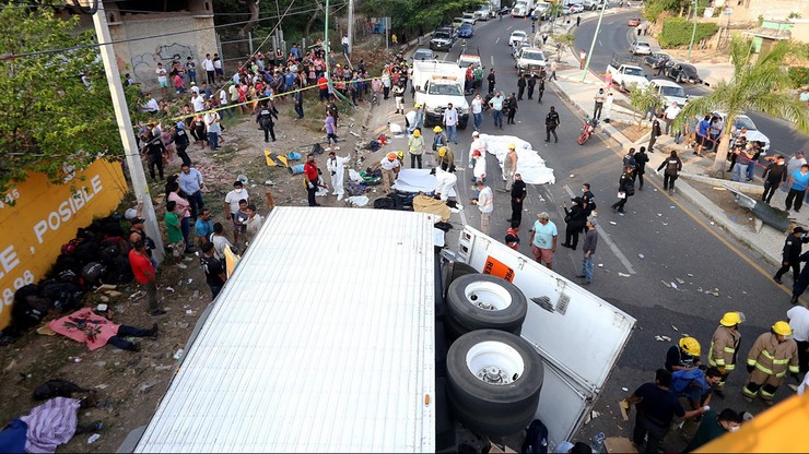 Meksyk. Wypadek nieopodal miasta Tuxtia Gutierrez. Co najmniej 49 migrantów zginęło w wypadku