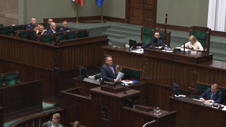 Autopoprawki PiS do projektu ws. zachowań parlamentarzystów naruszających powagę Sejmu i Senatu