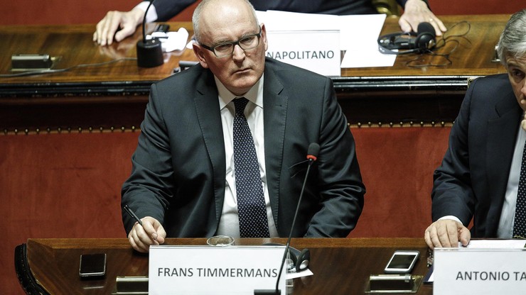 Timmermans: dzięki integracji europejskiej Polska po raz pierwszy panią swych granic