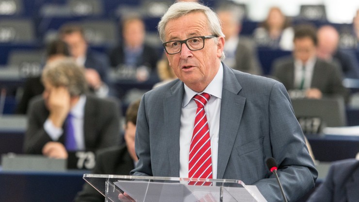 Juncker: kolor skóry nie może być powodem nieprzyjęcia uchodźców