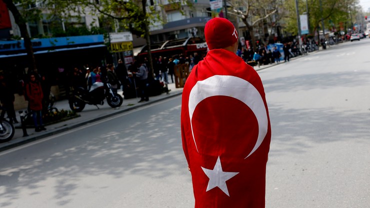 W Turcji zatrzymano ponad 1000 osób za związki z puczem