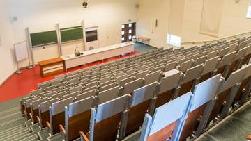 Problem na uczelniach. Największym wyzwaniem "drop out"
