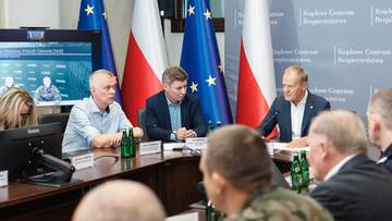 Minister Tomasz Siemoniak po specjalnej naradzie: Wojsko w pełnej gotowości
