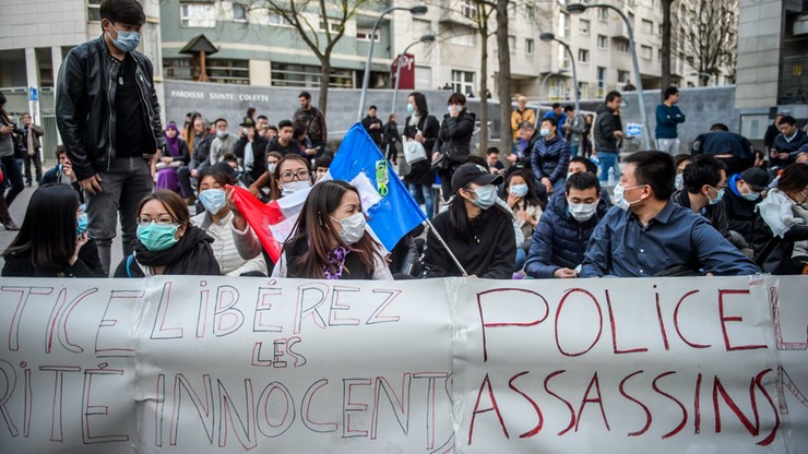 W Paryżu kolejna noc starć po zabiciu Chińczyka przez policję