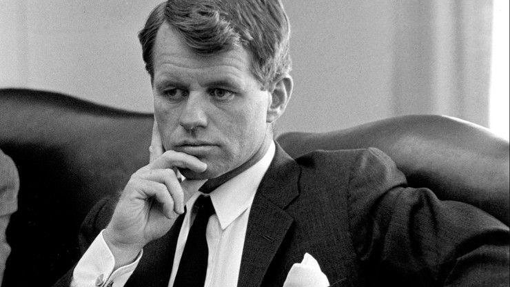 Zabójca Roberta Kennedy'ego pozostanie w więzieniu