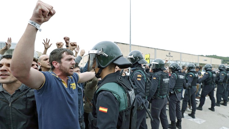 Katalońskie grupy proniepodległościowe wzywają do przeprowadzenia strajku generalnego