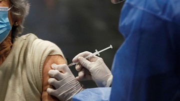 Śmierć po przyjęciu preparatu AstraZeneki. Bułgaria wstrzymuje szczepienia