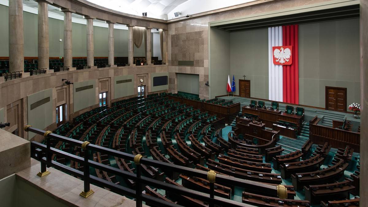 Startuje posiedzenie Sejmu. Komisja zajmie się sprawą immunitetów posłów PiS