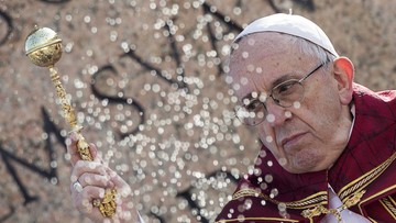 Papież Franciszek odwiedził Benedykta XVI. Złożył mu świąteczne życzenia