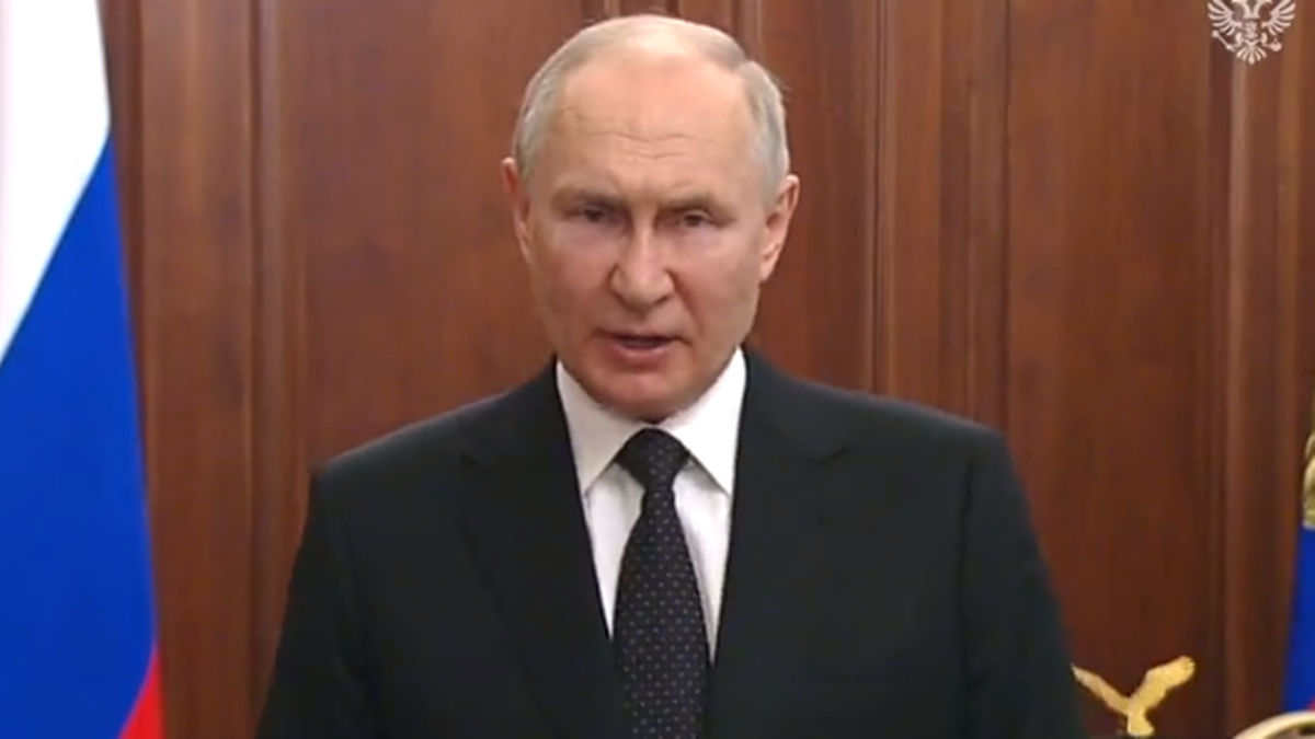 Rusia.  Vladimir Putin: Rebeliunea armată va fi zdrobită