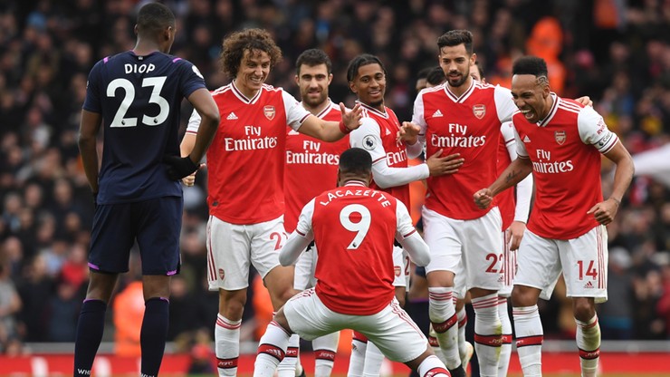 Premier League: Arsenal „wymęczył” zwycięstwo w derbach Londynu