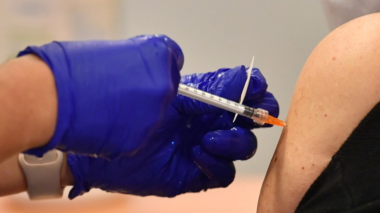 W przyszłym tygodniu dotrze do Polski ponad milion szczepionek