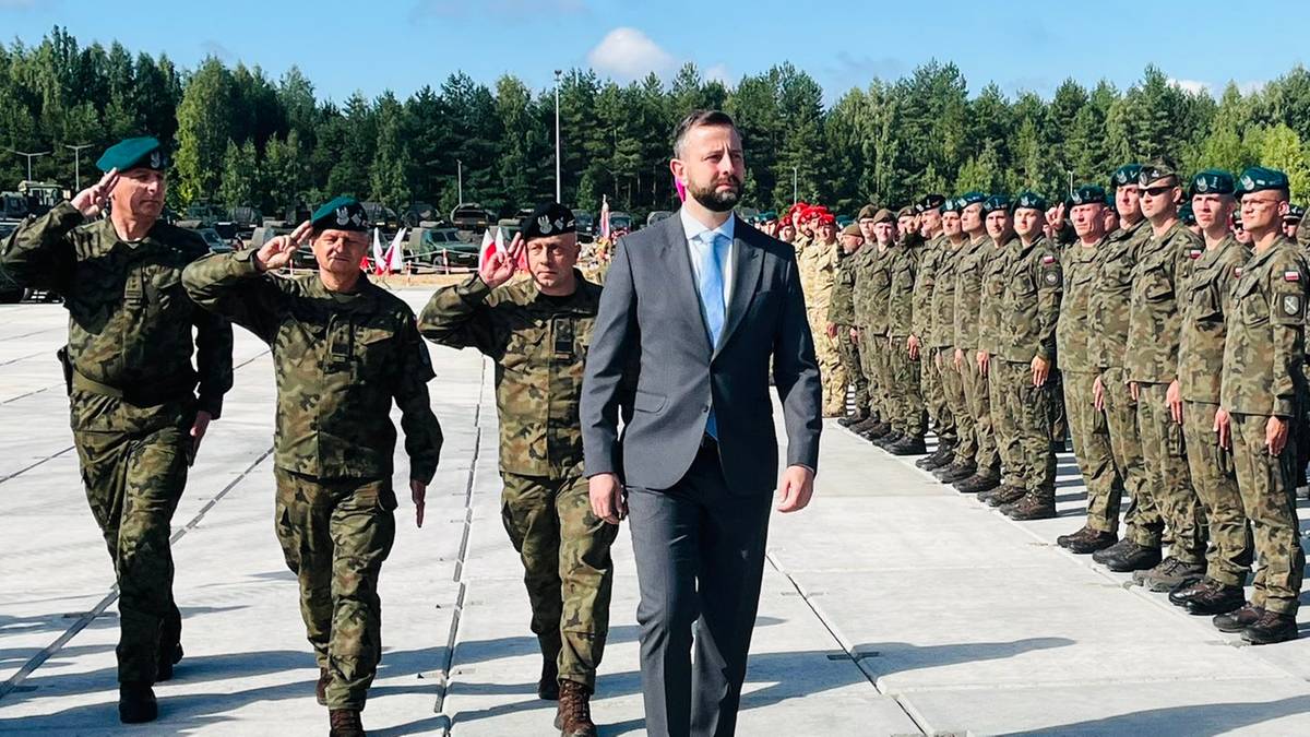 Operacja "Bezpieczne Podlasie". Szef MON: Dochodzi do ataku na państwo