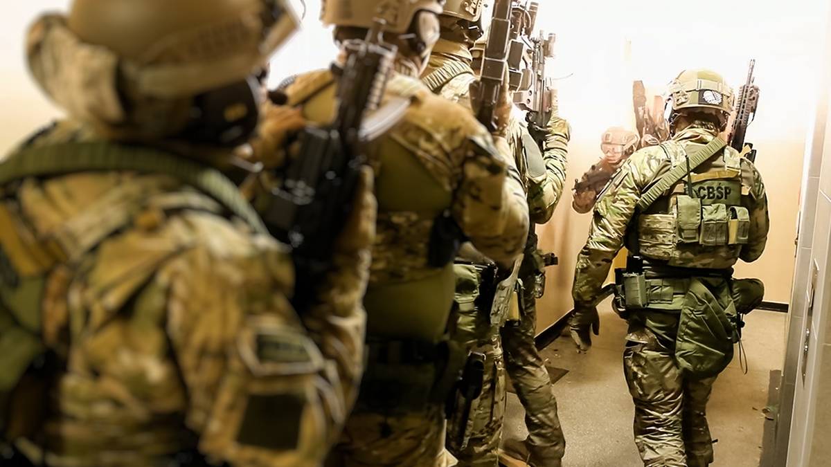 Gangi ze Wschodu w Polsce rosną w siłę, są niezwykle brutalne. Minister komentuje