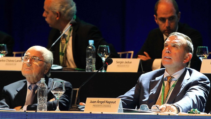 Dyskwalifikacja i wysoka grzywna dla byłego wiceprezydenta FIFA