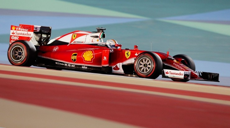 F1: Awaria elektroniki powodem problemów Vettela