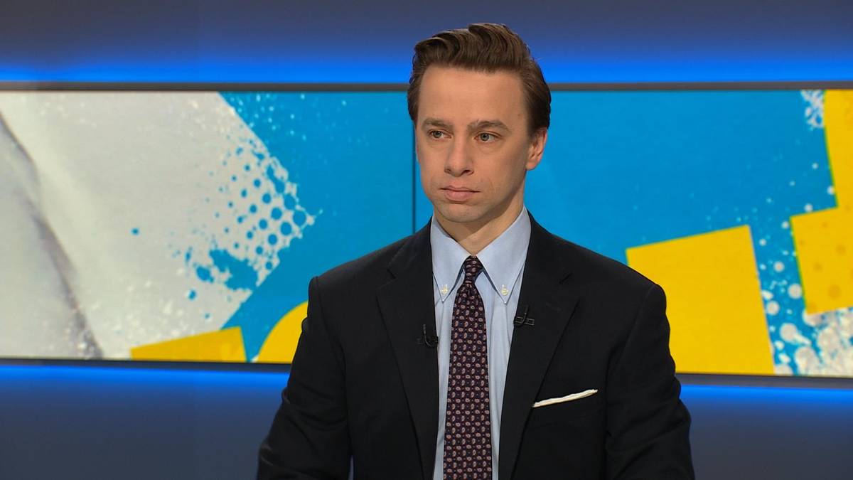 Krzysztof Bosak in "Graffiti". Watch from 7:40 AM