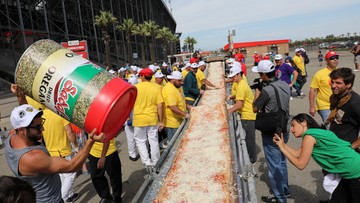To miała być najdłuższa pizza świata. Rekord wciąż jednak należy do Neapolu