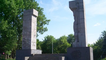 Olsztyn: nie będzie dochodzenia ws. pomalowania pomnika wdzięczności Armii Czerwonej