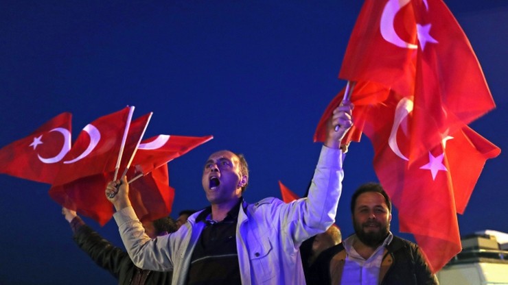 Obserwatorka RE: nieprawidłowości mogły wpłynąć na wynik tureckiego referendum