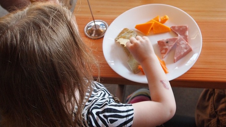Twoje dziecko to niejadek? W Olsztynie diagnozowane będą maluchy z zaburzeniami jedzenia
