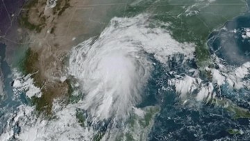 Wielka burza zbliża się do USA. Zalane autostrady w Houston