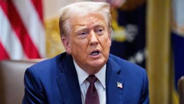 Porównał Trumpa do... goryla. "Mam nadzieje, ze Nawrocki będzie ostrożny"