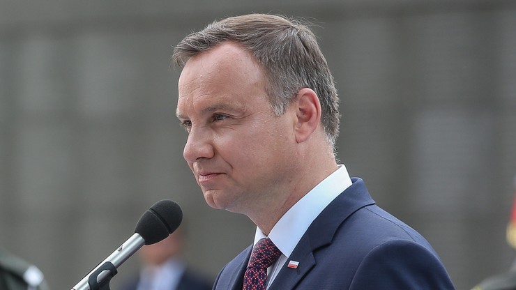 Prezydent skierował do Sejmu weta ustaw o SN oraz o KRS