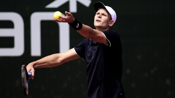 ATP w Dubaju: Hubert Hurkacz awansował do 1/8 finału