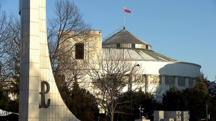 Sejm otoczony modlitwą. Inicjatywa Krucjaty Różańcowej na 11 listopada