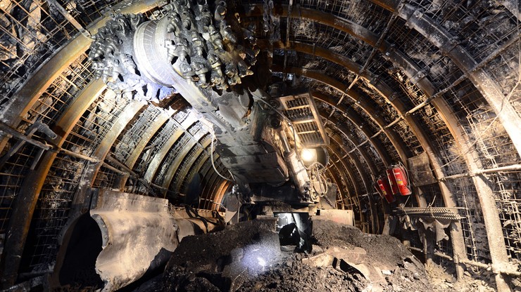 Górnictwo miało prawie 1,9 mld zł straty w 2015 roku