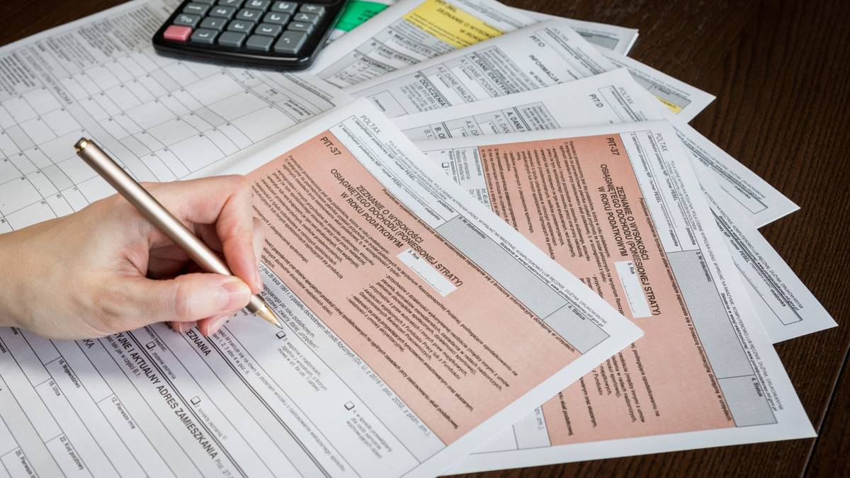 Ostatnie godziny na PIT. Sprawdź, do której godziny masz czas na złożenie deklaracji