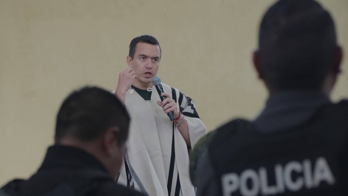 Protestują od ponad dwóch tygodni. Rozzłoszczeni zaatakowali prezydenta