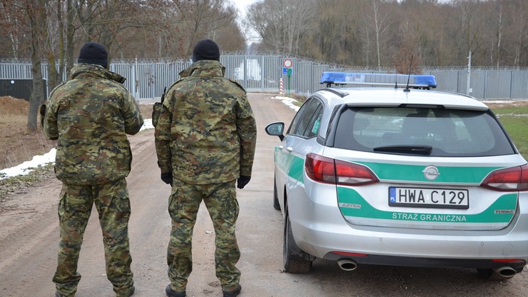 Zwłoki mężczyzny przy granicy z Białorusią. Dzień wcześniej odnaleziono tam ludzkie szczątki